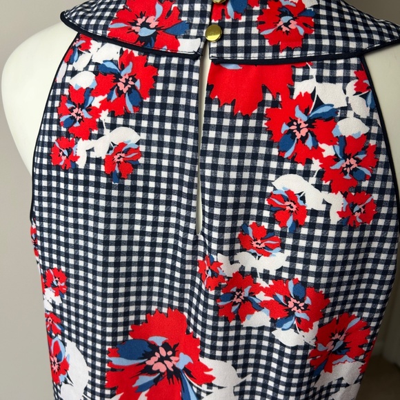 Crown & Ivy Sleeveless Floral Shift Dress w/ Ruffle-Trimmed Split Neckline Sz M - Picture 6 of 11